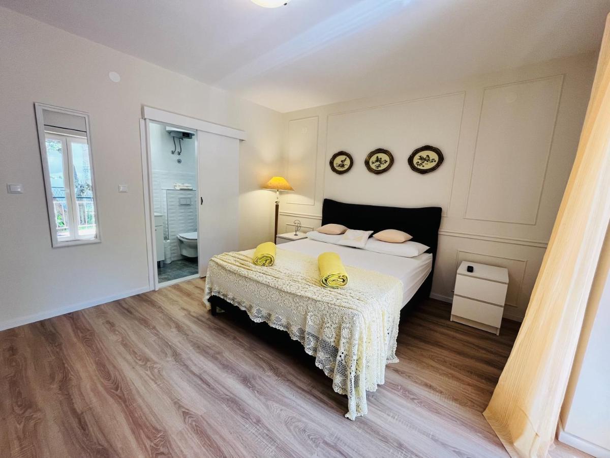Apartments And Rooms With Parking Space Makarska - 18028 Экстерьер фото